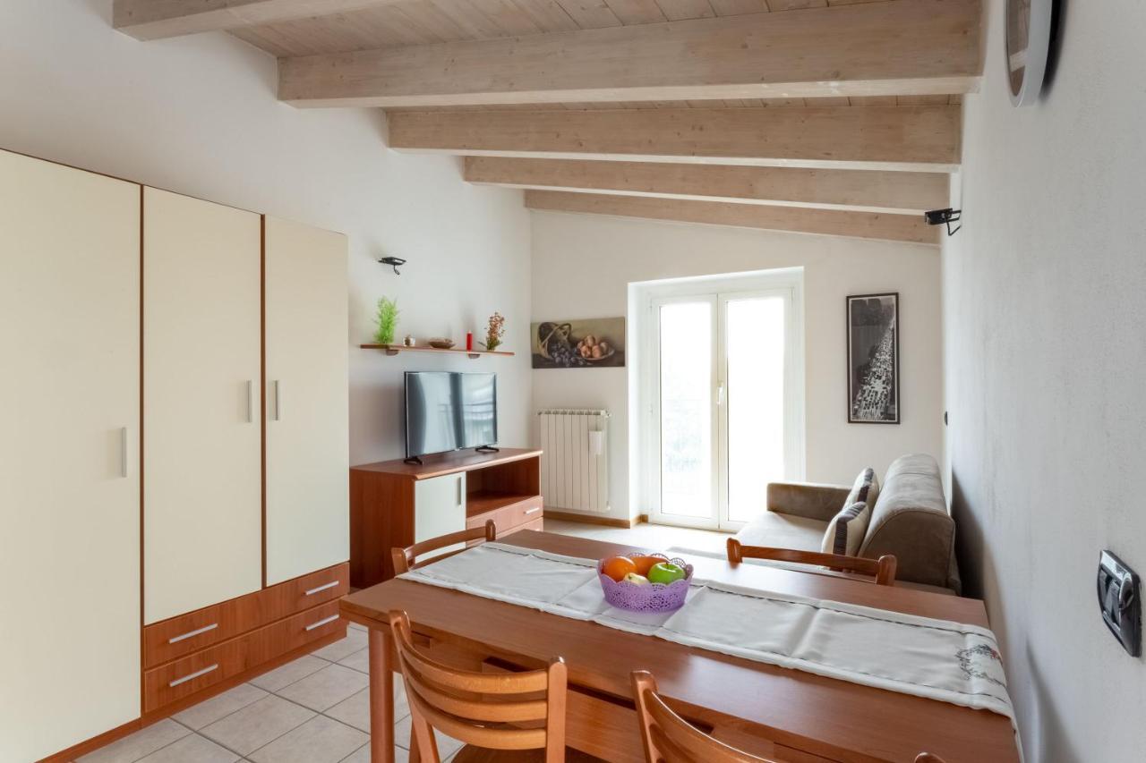 Casa Vacanze Valeria Sondrio Eksteriør bilde
