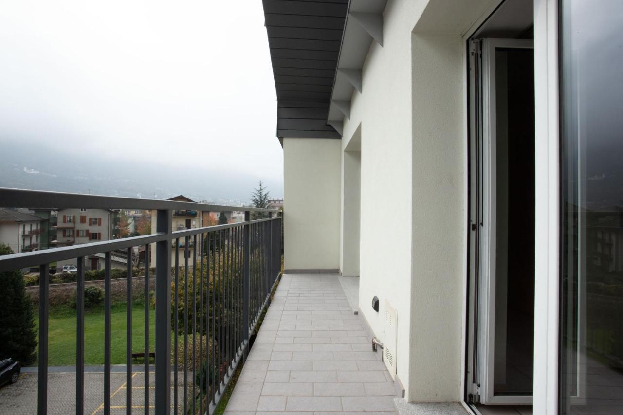 Casa Vacanze Valeria Sondrio Eksteriør bilde