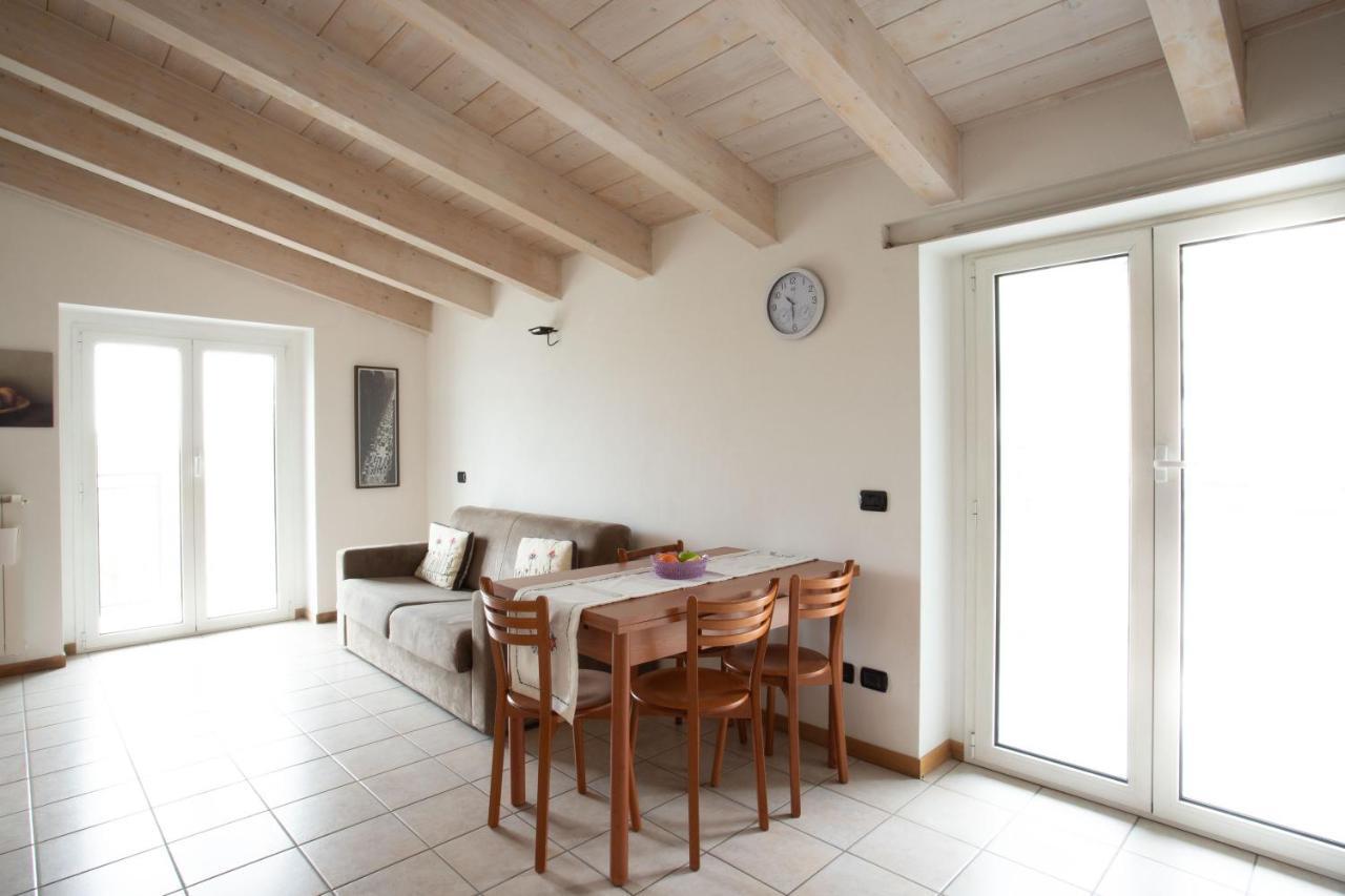 Casa Vacanze Valeria Sondrio Eksteriør bilde