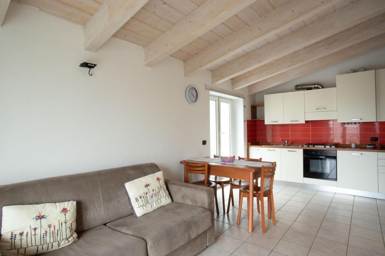 Casa Vacanze Valeria Sondrio Eksteriør bilde