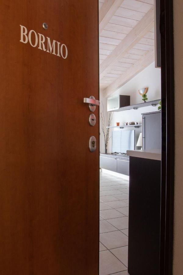 Casa Vacanze Valeria Sondrio Eksteriør bilde